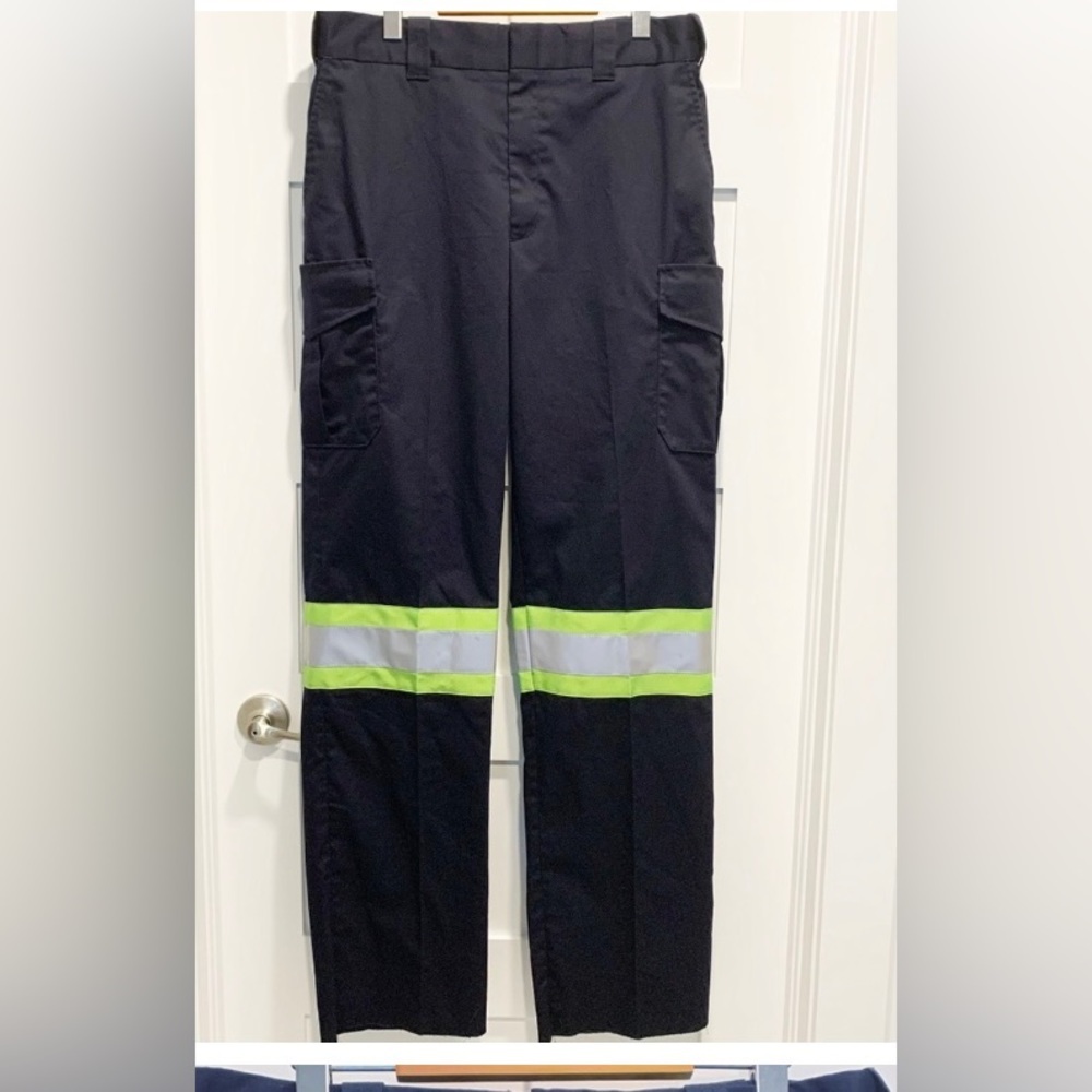 Size 10 regular high visibility Flying Cross uniform/work pants, LAPD Navy